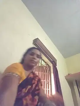 Snapshot of Notyriya7 chatting on July 10, 2026, 11:32 am Notyriya7 online show from July 10, 2026, 11:32 am