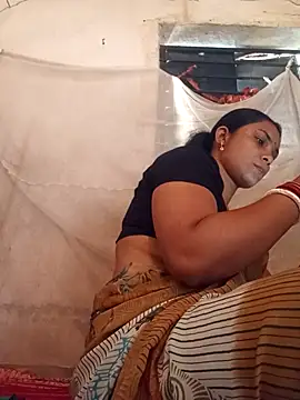 Notyriya7 online show from April 14, 2026, 2:05 am