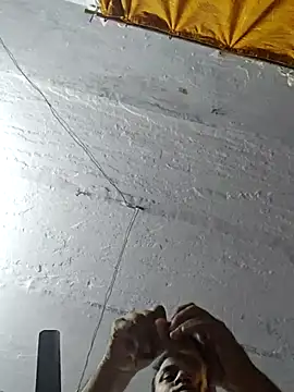 Snapshot of Famit025 chatting on November 30, 2025, 4:52 pm Famit025 online show from November 30, 2025, 4:52 pm