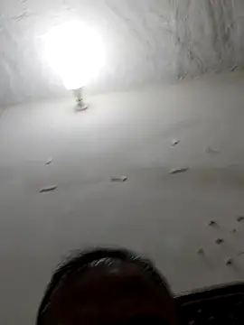 Snapshot of Famit025 chatting on November 27, 2025, 2:06 pm Famit025 online show from November 27, 2025, 2:06 pm