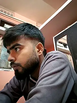 soniriyaa010101 online show from November 12, 2025, 11:03 am