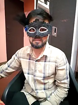 soniriyaa010101 online show from February 2, 2026, 2:16 pm