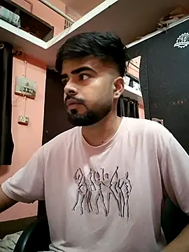 soniriyaa010101 online show from April 2, 2026, 7:37 am