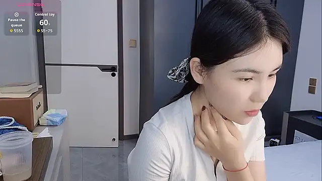 luckckcj online show from January 12, 2026, 4:30 am