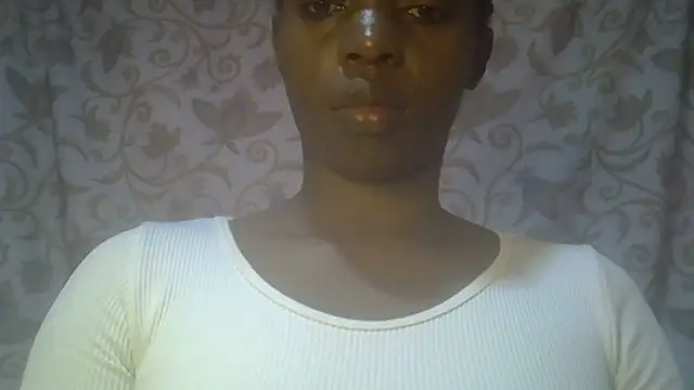 Snapshot of mzozoyi chatting on May 17, 2026, 12:38 pm mzozoyi online show from May 17, 2026, 12:38 pm