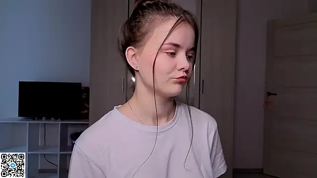 Snapshot of Dangerouss_Lady chatting on September 14, 2025, 8:04 am Dangerouss Lady online show from September 14, 2025, 8:04 am