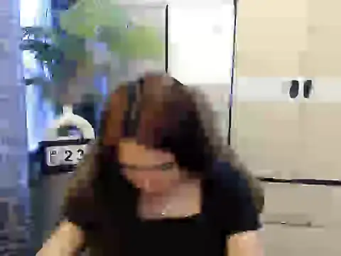 cutie milker online show from February 24, 2026, 4:02 am