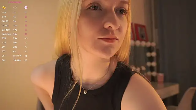 KrishnaSimmons online show from October 17, 2025, 7:04 pm