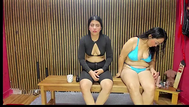 VantablackBDSMShow  online show from December 5, 2025, 12:26 pm