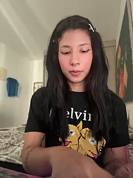 Snapshot of babyvavi chatting on July 9, 2026, 1:43 pm babyvavi online show from July 9, 2026, 1:43 pm