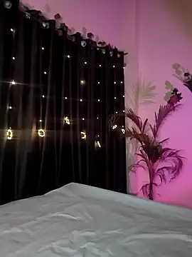 Snapshot of xstar_cpl chatting on February 2, 2026, 9:03 pm xstar cpl online show from February 2, 2026, 9:03 pm