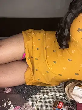 pranjal00000 online show from April 14, 2026, 3:50 pm