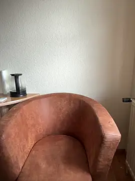 Snapshot of bisexevaa chatting on April 15, 2026, 7:25 am bisexevaa online show from April 15, 2026, 7:25 am