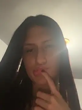 Caroline daring online show from March 24, 2026, 3:17 am