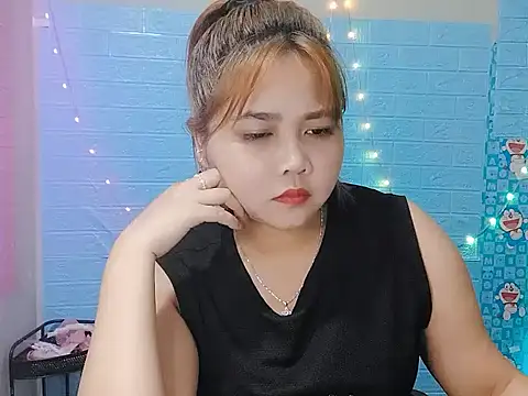 Snapshot of Nhan7868 chatting on October 10, 2025, 5:30 am Nhan7868 online show from October 10, 2025, 5:30 am