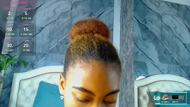 Alisha Ebonyy online show from October 6, 2025, 12:06 pm