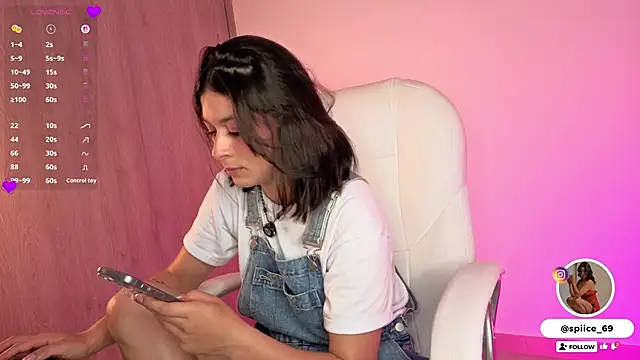 Snapshot of NatySpiice1 chatting on February 27, 2026, 11:26 pm NatySpiice1 online show from February 27, 2026, 11:26 pm