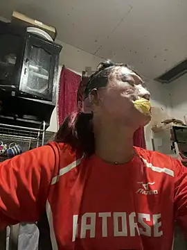 cassie cakes online show from April 27, 2026, 10:24 am