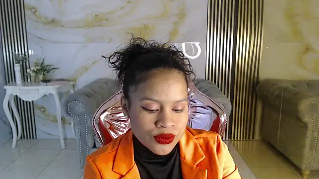 catalina5 s online show from February 23, 2026, 1:01 pm