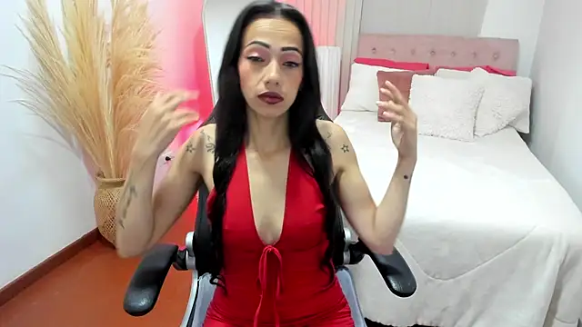 Mariam Lopez   online show from October 8, 2025, 2:46 am