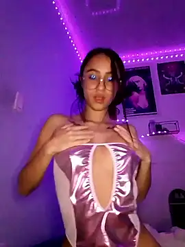 Cleo piper online show from September 13, 2025, 1:49 am