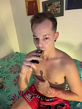 Snapshot of dimitryivanovv chatting on November 3, 2025, 11:41 pm dimitryivanovv online show from November 3, 2025, 11:41 pm