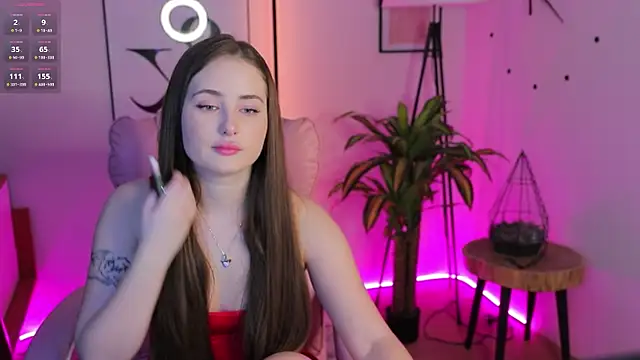 Sweet  Amily online show from December 1, 2025, 12:17 pm