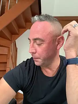 Marronglace1 online show from October 3, 2025, 10:17 am