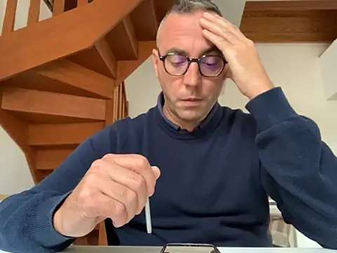 Marronglace1 online show from October 6, 2025, 3:46 pm