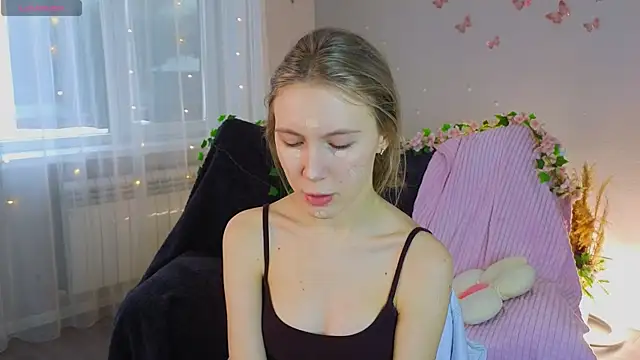 Succubelle online show from January 13, 2026, 8:07 am