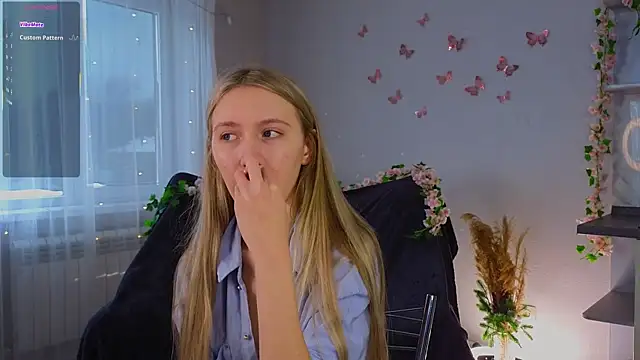 Succubelle online show from January 16, 2026, 7:23 am