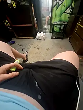 rexcherry69 online show from October 11, 2025, 5:25 pm