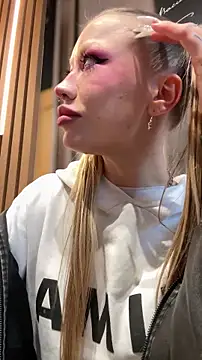 Sugar Pop online show from September 23, 2025, 2:24 pm