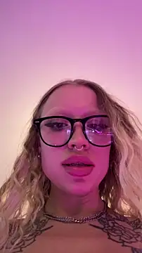 Sugar Pop online show from October 21, 2025, 5:45 pm