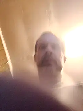 Snapshot of Mrdano0000 chatting on April 5, 2026, 7:20 pm Mrdano0000 online show from April 5, 2026, 7:20 pm