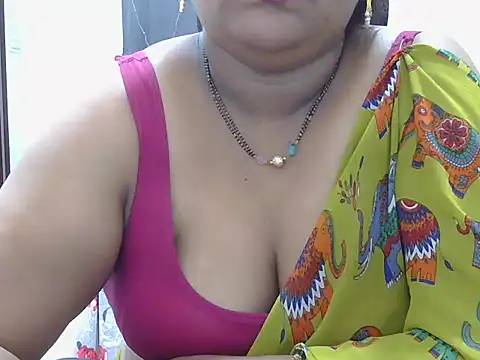 Snapshot of Nisha-telugu chatting on July 17, 2026, 4:37 pm Nisha-telugu online show from July 17, 2026, 4:37 pm