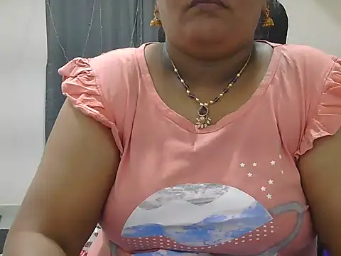 Snapshot of Nisha-telugu chatting on July 11, 2026, 6:52 pm Nisha-telugu online show from July 11, 2026, 6:52 pm