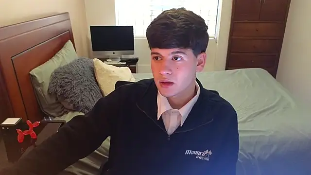 tightncuteass online show from September 22, 2025, 9:32 pm