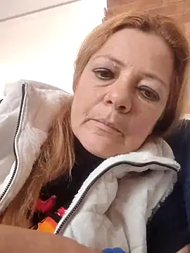 Casandra Cruz online show from October 12, 2025, 6:53 pm