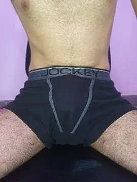 ash706339 online show from May 12, 2026, 7:20 pm