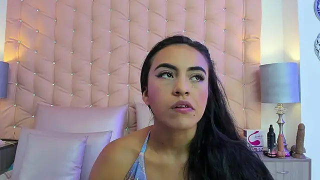 Leslie Bussh  online show from March 22, 2026, 1:12 pm