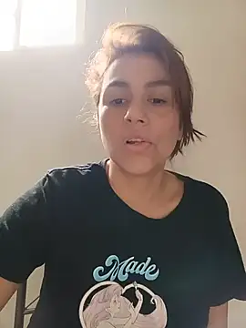 Snapshot of vanessa-titisM chatting on July 19, 2026, 4:15 pm vanessa-titisM online show from July 19, 2026, 4:15 pm