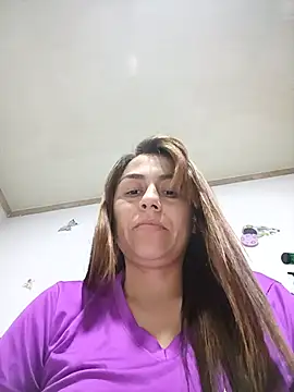 vanessa-titisM online show from March 27, 2026, 2:53 am