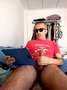 EmilioTaladdro online show from April 8, 2026, 10:39 am