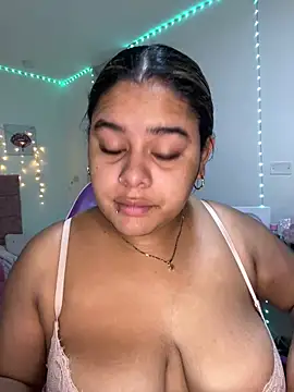 Anabelle 00  online show from April 11, 2026, 3:03 am