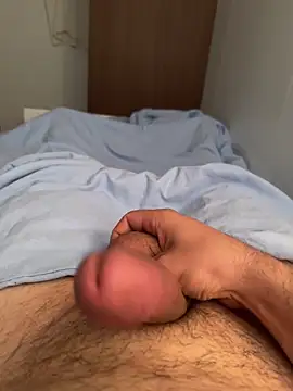 LAZ3R1 online show from April 8, 2026, 4:19 pm