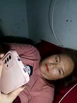 Tamara-a online show from December 21, 2025, 11:49 pm