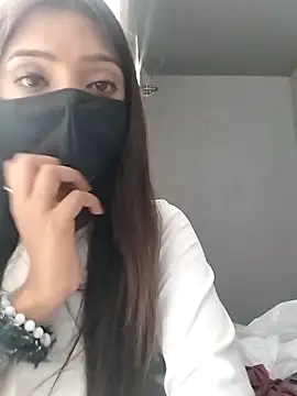 Snapshot of Cutiepie_78 chatting on September 14, 2025, 9:31 am Cutiepie 78 online show from September 14, 2025, 9:31 am