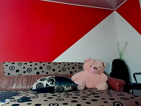 Soffy Skye online show from October 6, 2025, 4:35 am