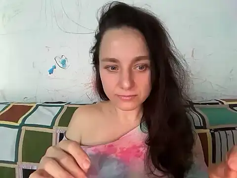 Snapshot of Kalmiraa chatting on July 18, 2026, 4:32 am Kalmiraa online show from July 18, 2026, 4:32 am